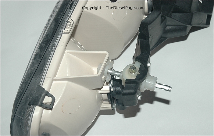 Headlight Repair - Copyright 2017 TheDieselPage.com